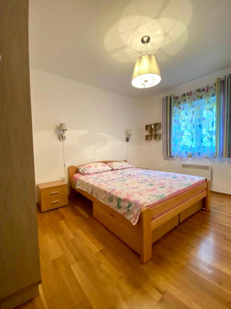 Apartment Liza Петровац Экстерьер фото